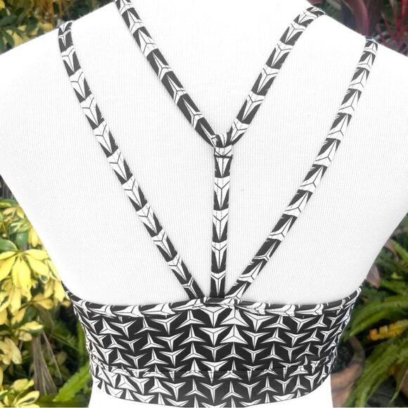 Victoria Sport Cutout Longline Sports Bra - Picture 6 of 9